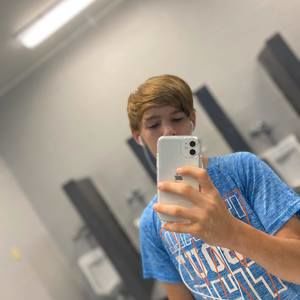 Meet your Posher, Collin